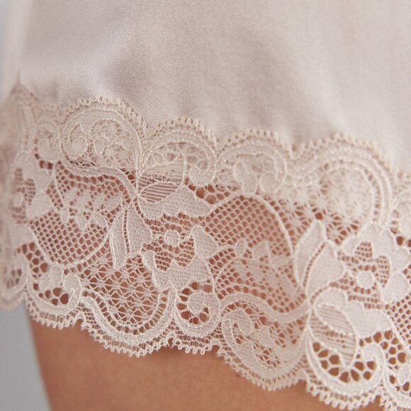 Intimissimi Lace Trim Silk Shorts / Size L - Picture 5 of 10